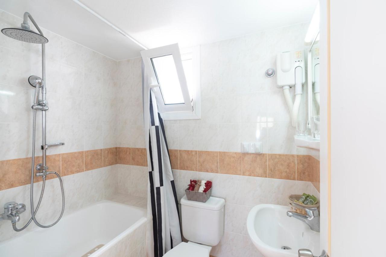 Tassos Apartments I アリンダ エクステリア 写真
